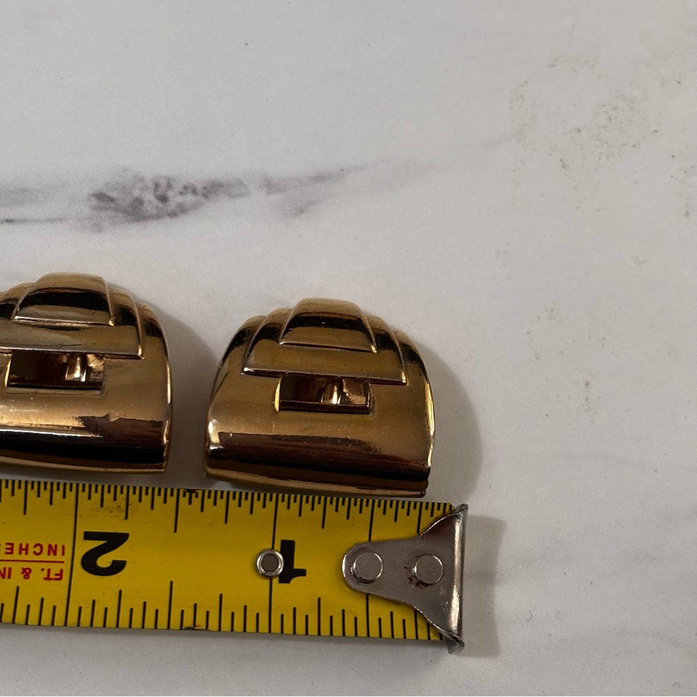 Givenchy Paris NewYork Runway Gold-Tone Clip-On Earrings 1980’s - Picture 7 of 7